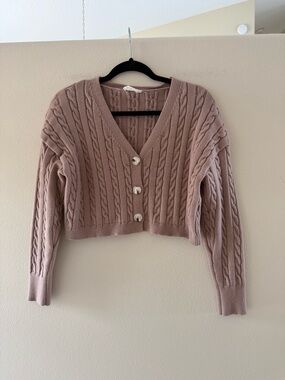 Altar'd State Women’s Beige Cable Knit Cropped Cardigan